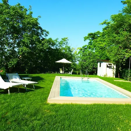 Casa Ezelina شقة